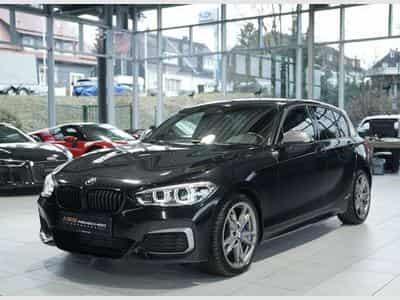 BMW M135 xDrive *H&K *PDC *AHK *Business-Paket (2016) - Foto 4
