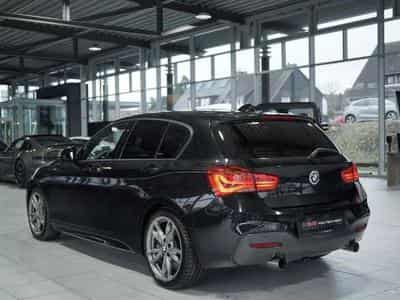 BMW M135 xDrive *H&K *PDC *AHK *Business-Paket (2016) - Foto 9