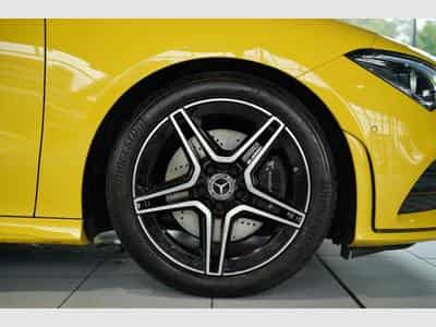 Mercedes CLA 200 Lim AMG Line 2.H *Pano*Digital*AHK*Night (2019) - Foto 13