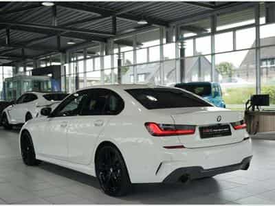 BMW 330 i M Sport *19Zoll *ACC *Business-Paket (2021) - Photo 10