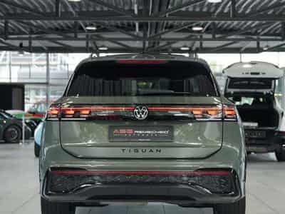 VW Tiguan 2.0 TDI R Line *2.H *20 *Pano *Matrix (2024) - Photo 9