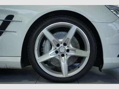 Mercedes SL 350 Cabrio AMG Line *H&K*Airscarf*19Zoll (2013) - Photo 13