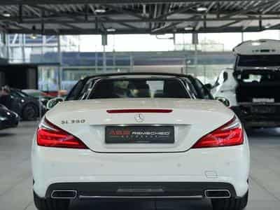 Mercedes SL 350 Cabrio AMG Line *H&K*Airscarf*19Zoll (2013) - Photo 9