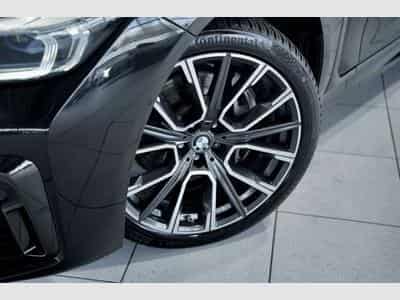 BMW 730 d xD M Sportpaket *20Zoll *H&K *Nappa *H-UP* (2021) - Foto 3