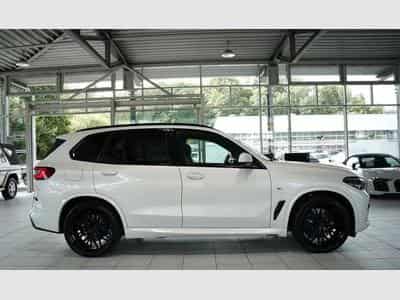 BMW X5 xD 30 d M Sport *2.H *22 *ACC *Pano *AHK (2023) - Foto 5