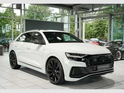 Audi Q8 50 TDI q S line competition+ 1.H 23 *S-Sitze (2023) - Foto 5