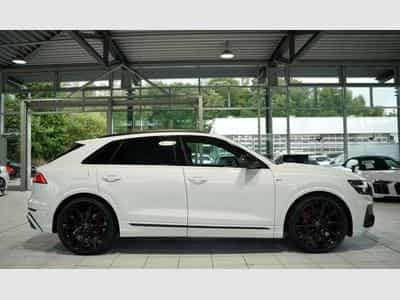 Audi Q8 50 TDI q S line competition+ 1.H 23 *S-Sitze (2023) - Foto 6