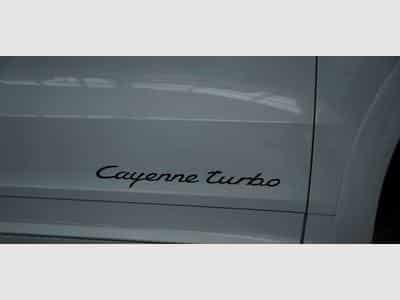 Porsche Cayenne Turbo Sport Design Coupé *Chrono*ACC*22 (2019) - Foto 13
