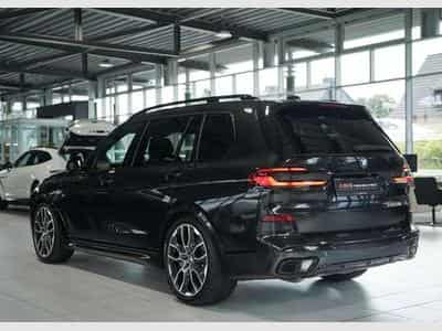 BMW X7 xD 40d M Sport Pro 2H *SkyL*H&K*StandH*Soft-C (2026) - Foto 10