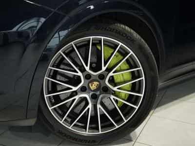 Porsche Cayenne Turbo S E-Hybrid *1.H *21 *Pano*S-Abgas (2020) - Photo 3