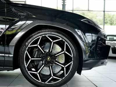 Lamborghini Urus SE *1.H *23 Zoll *Pano *SOFORT *MwSt *B&O (2025) - Photo 7