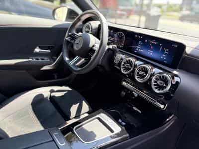 Mercedes CLA 200 AMG LINE 163CV 7G-TRONIC * GARANTIE CONSTRUCTEUR * (2025) - Photo 6