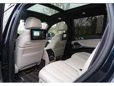 BMW X7 X7 40D Msport /7 Sitze/xDrive/Pano/22/VOLL (2022) - Foto 11