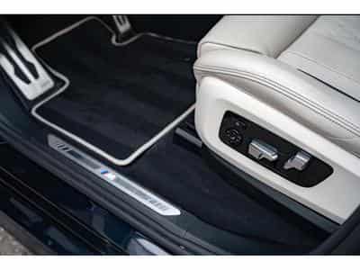 BMW X7 X7 40D Msport /7 Sitze/xDrive/Pano/22/VOLL (2022) - Foto 9
