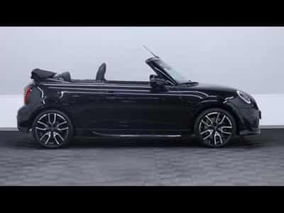 MINI Cooper Convertible JCW Pack Steptronic (2025) - Photo 10