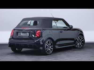 MINI Cooper Convertible JCW Pack Steptronic (2025) - Photo 15