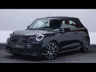 MINI Cooper Convertible JCW Pack Steptronic (2025) - Photo 3