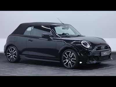 MINI Cooper Convertible JCW Pack Steptronic (2025) - Photo 9