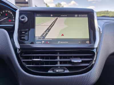 Peugeot 2008 1.6 HDI CARPLAY TOIT PANO SEMI-CUIR GPS BLUETOOTH (2017) - Foto 15