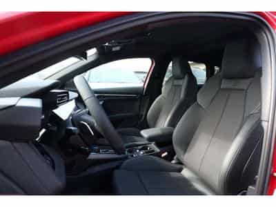 Audi S3 TFSI Sportback quattro S tronic (2026) - Foto 6