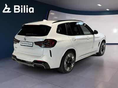 BMW iX3 IX3 M-Sport (2024) - Foto 9
