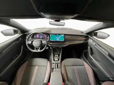 Skoda Octavia Rs+DSG+Led+Navi+AHK+sideAssist (2025) - Photo 2