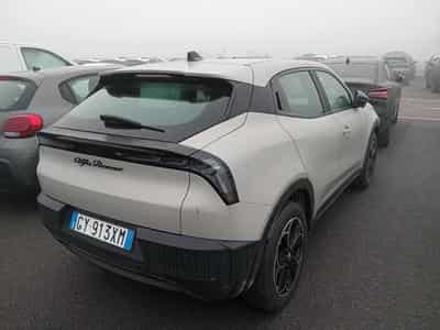 Alfa-Romeo Junior 54 kWh *1 phase charging (2025) - Photo 3