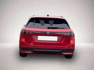 VW Passat (2024) - Photo 4