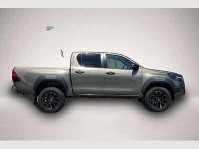 Toyota Hilux (2026) - Foto 2