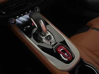 Lotus Emira 2.0 First Edition DCT (2024) - Photo 10