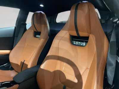 Lotus Emira 2.0 First Edition DCT (2024) - Photo 11