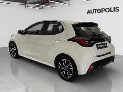 Toyota Yaris 1.5 HYBRID (2023) - Foto 13