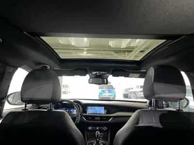 Alfa-Romeo Stelvio 2.2 MJD 210 Q4 Veloce (2023) - Photo 14