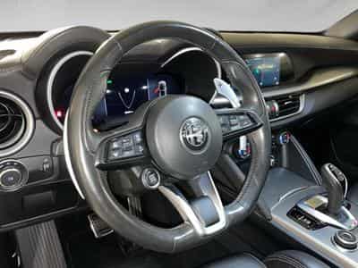 Alfa-Romeo Stelvio 2.2 MJD 210 Q4 Veloce (2023) - Photo 8