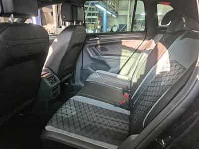 VW Tiguan Tiguan R-Line 2.0 TDI 150CV (2022) - Photo 8