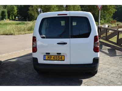 Citroën Berlingo 1,5 DCI Maxi Nouv.Distrib. 3 places très bon état (2021) - Photo 5