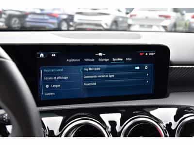 Mercedes A 180 Progressive 7G-DCT CUIR GPS LANE CAM 1° MAIN (2025) - Photo 12
