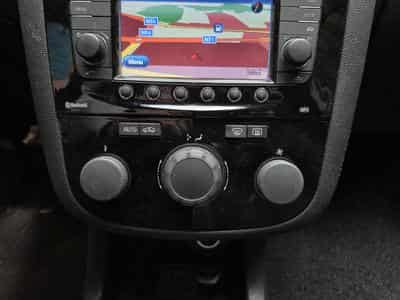 Opel Corsa COSMO 1.4 ESSENCE 101CV (2014) - Photo 11