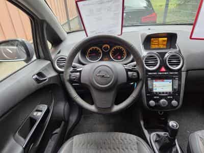 Opel Corsa COSMO 1.4 ESSENCE 101CV (2014) - Photo 7