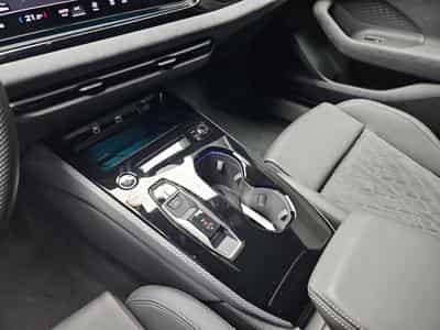 Audi A4 2.0 TFSI S-Tronic 204  S-Line (2025) - Foto 11