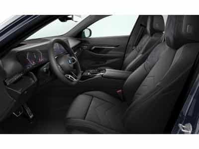 BMW 530 530e xDrive Touring M Sport (2025) - Photo 6