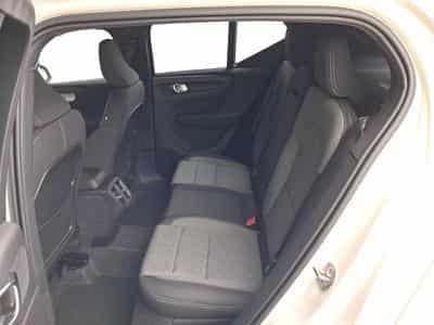 Volvo XC40 Dark (2026) - Foto 13