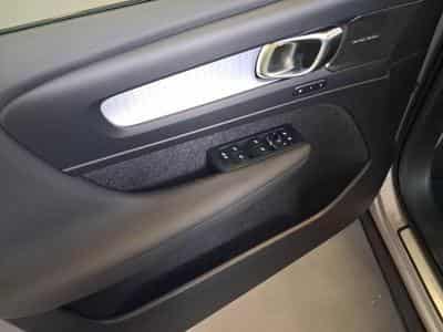 Volvo XC40 Dark (2026) - Foto 11