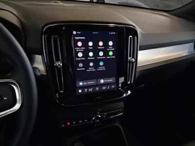 Volvo XC40 Dark (2026) - Foto 6
