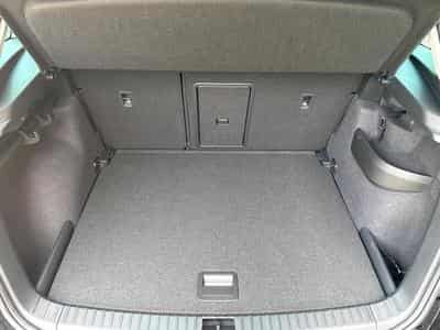 Skoda Karoq Selection (2026) - Foto 11
