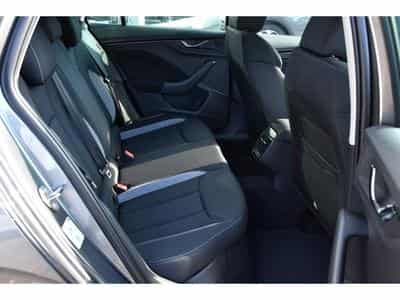 Skoda Kamiq 1.0 TSI 116 DSG Selection REGUL SMARTLINK CAM KEYLESS NEUF (2025) - Photo 8