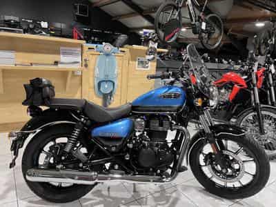 Royal Enfield Meteor Super Nova (2022) - Photo 1