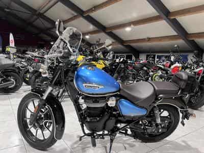 Royal Enfield Meteor Super Nova (2022) - Photo 4