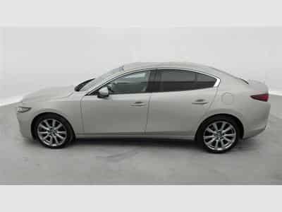 Mazda 3 Hatchback 2.0i e-Skyactiv-G Nagisa (2024) - Foto 3