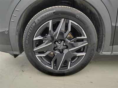 Peugeot 3008 1.2 HYBRID 145cv e-DSC6 Allure S-CUIR / NAVI / CAMERA (2025) - Photo 6